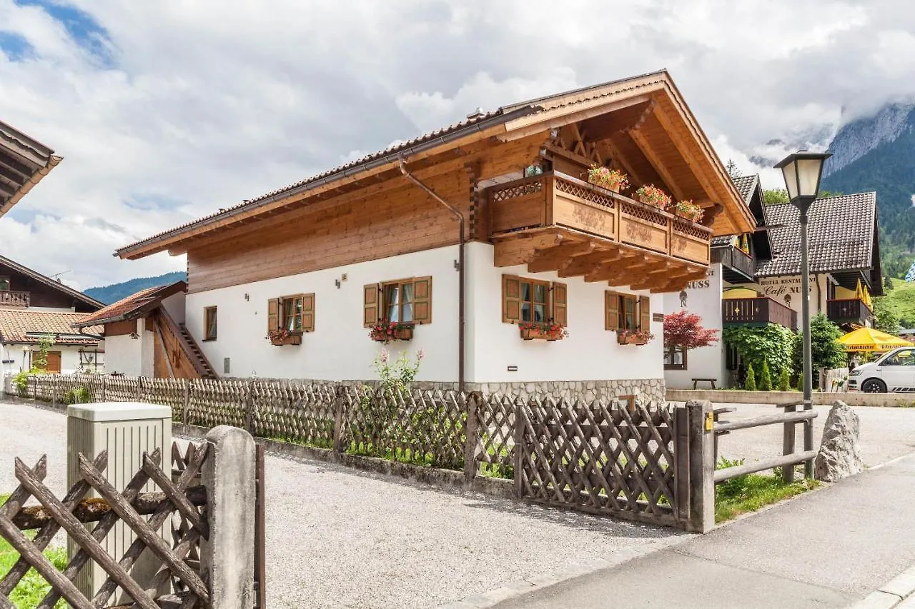 Apartment Ferienhaus Huber グライナウ